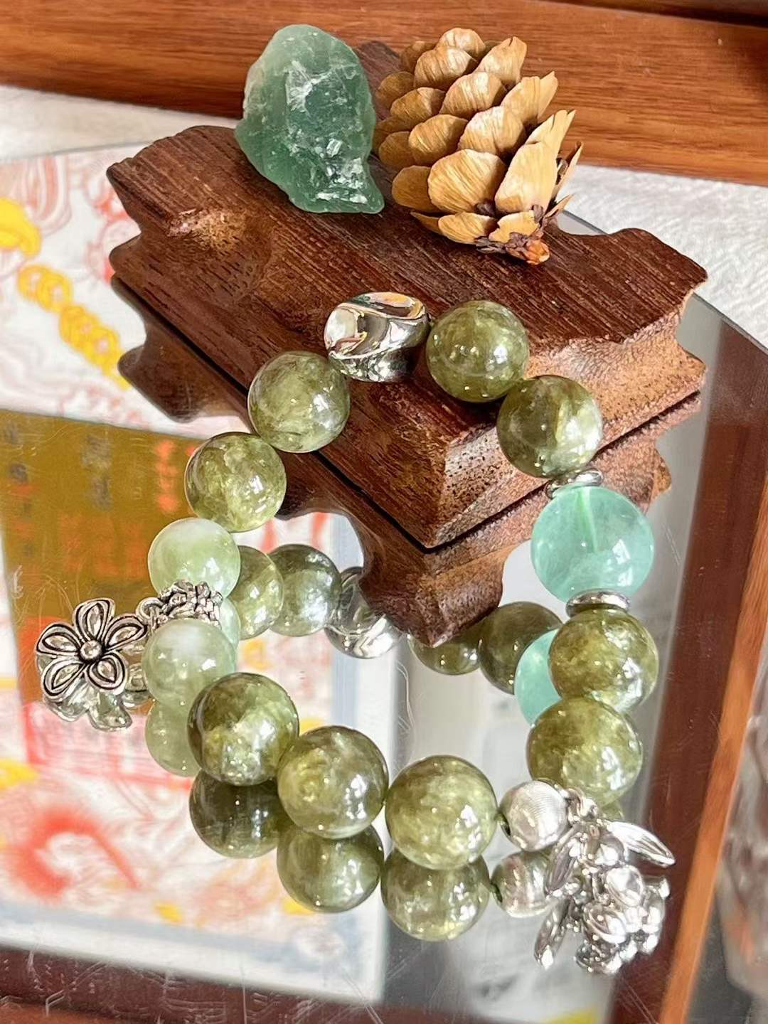 【Customized Series】Wood Element · Emerald Forest Crystal Bracelet · Green Emerald Crystal & Green Fluorite for Healing, Prosperity, Love & Personal Growth